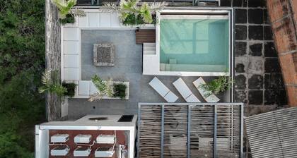 Stylish Double Studio With Equipped Kitchen and Wi-fi