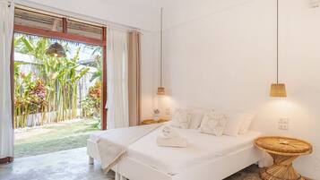 2 bedrooms, WiFi, bed sheets, wheelchair access