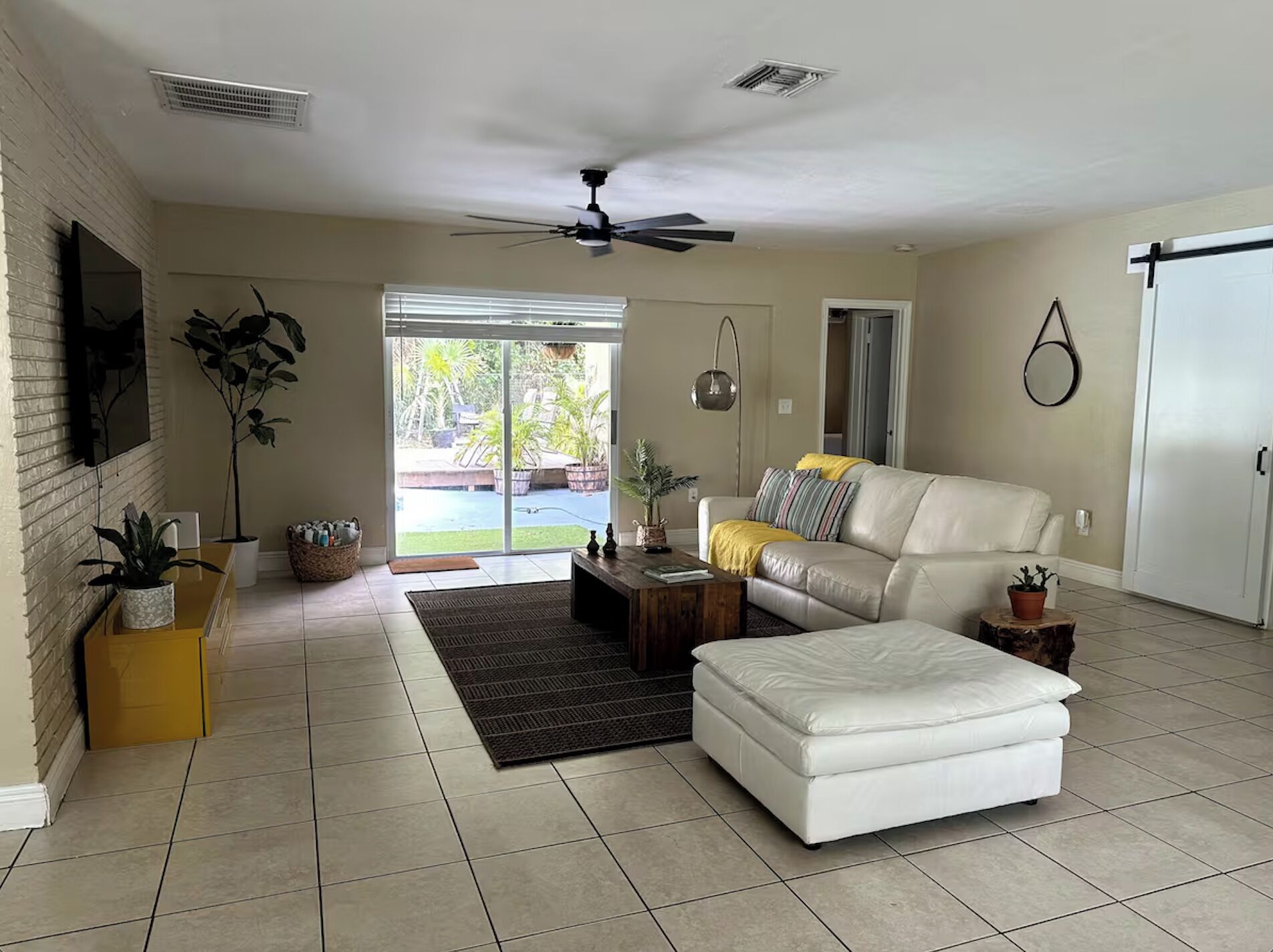 Smart TV, fireplace, video games, DVD player