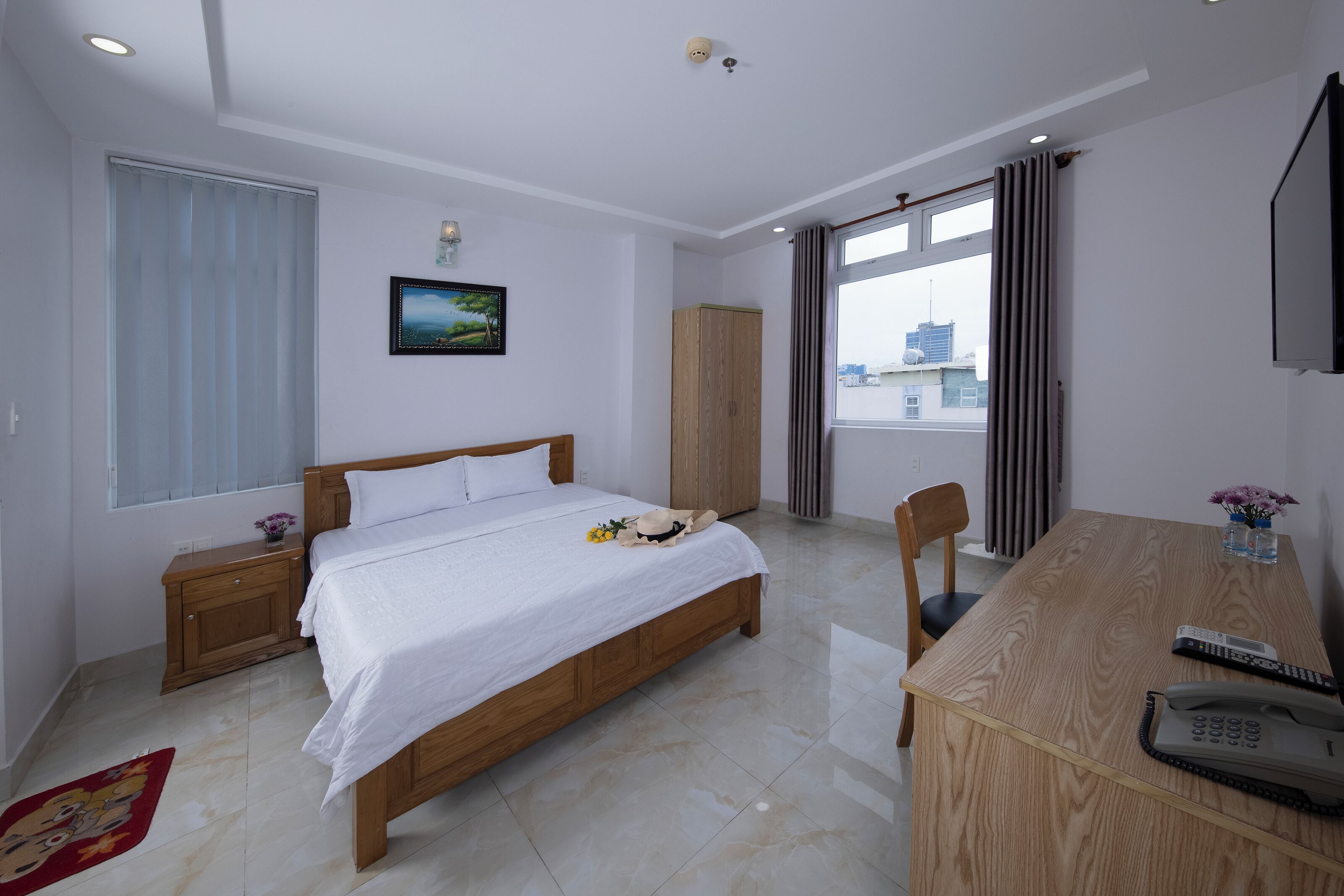 Habitación doble Deluxe | Escritorio, wifi gratis y ropa de cama 