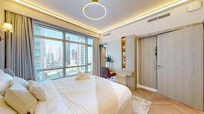 Premium bedding, in-room safe, desk, laptop workspace - bnbme - The Lofts Central - 2 BDR (Dubai)