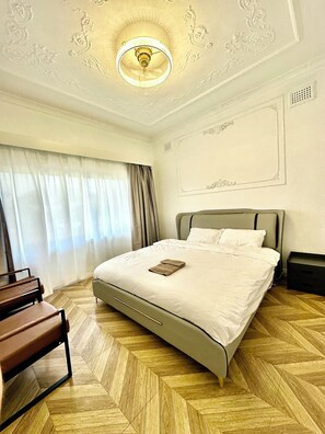 5 chambres, fer et planche à repasser, accès Internet, draps fournis