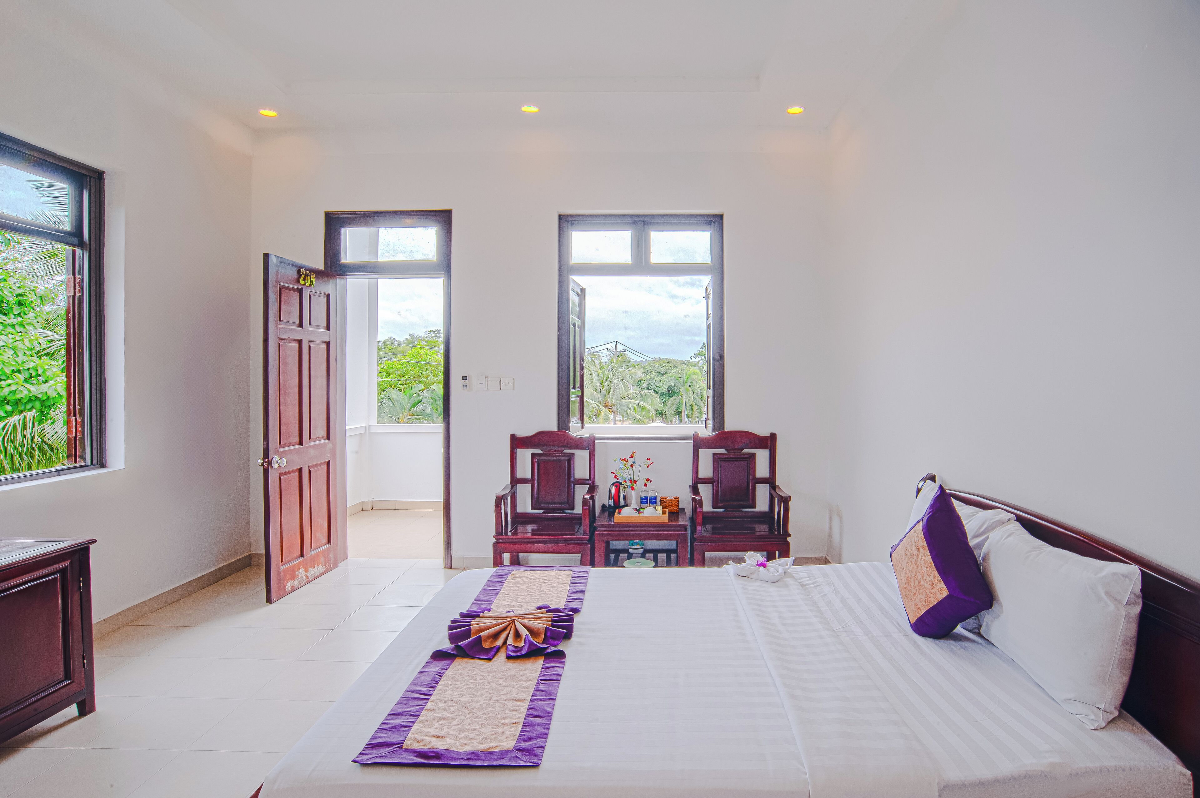 Deluxe Fool View (Double/Twin) | In-room safe, desk, blackout drapes, soundproofing