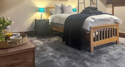 2 bedroom accommodation in Barnoldswick
