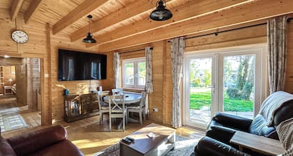 2 bedroom accommodation in Sevenoaks