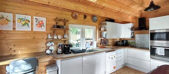 2 bedroom accommodation in Sevenoaks