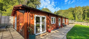 2 bedroom accommodation in Sevenoaks