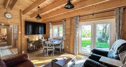 2 bedroom accommodation in Sevenoaks