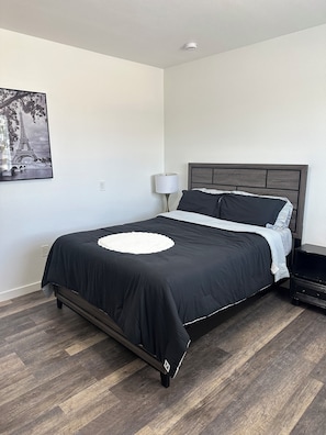 1 bedroom, iron/ironing board, WiFi