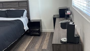 1 bedroom, iron/ironing board, WiFi (free)