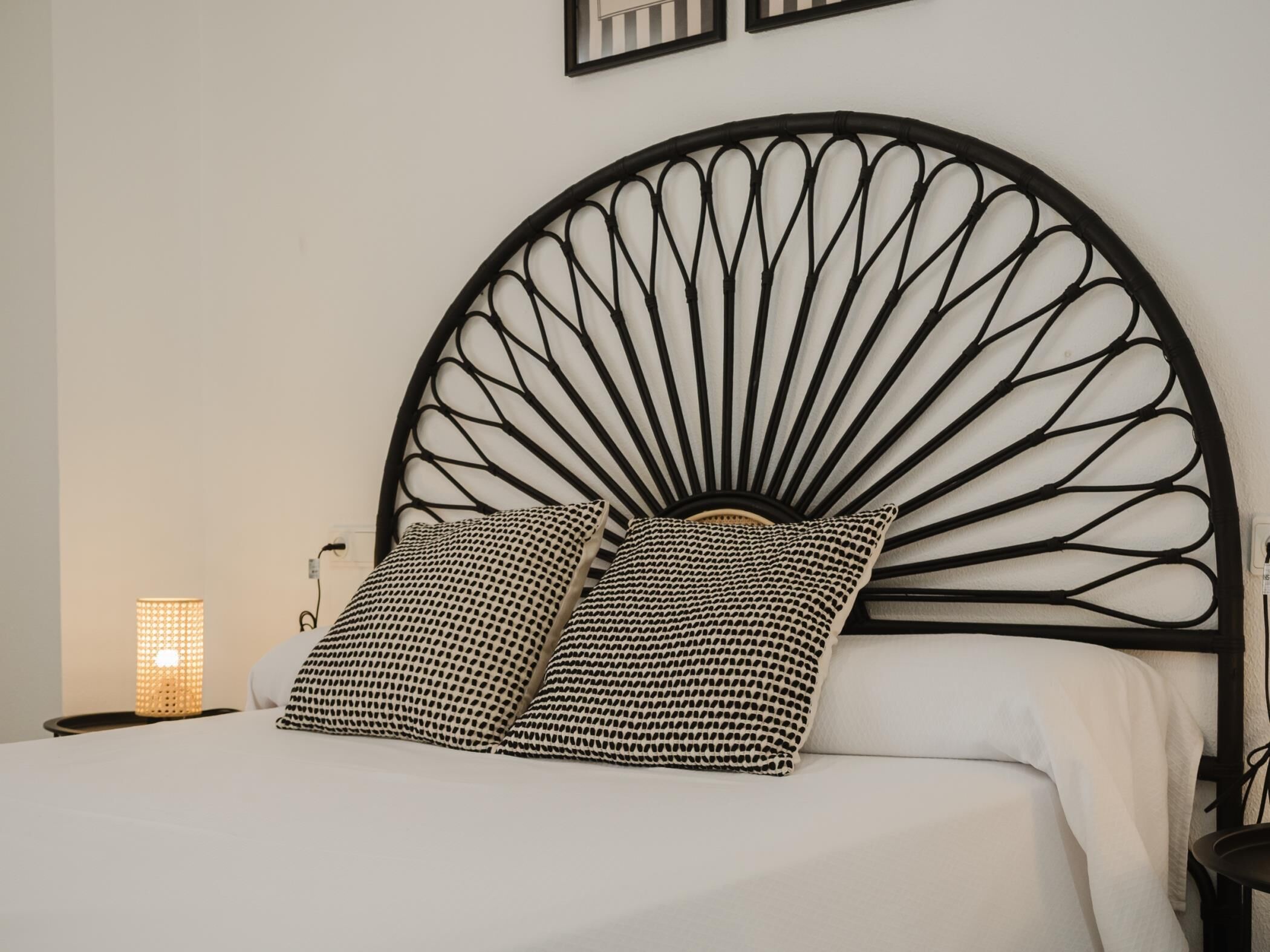 3 dormitorios, tabla de planchar con plancha, Internet y ropa de cama