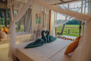 Kahden hengen exclusive-huone, näköala puutarhaan | Äänieristys, silitysrauta/-lauta, ilmainen Wi-Fi