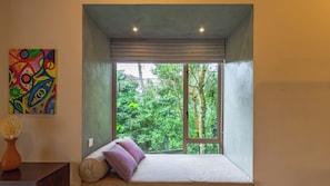 Suite Deluxe | Habitacions insonoritzades, planxa i posts de planxar i wifi gratuïta 