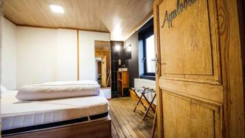 5 Schlafzimmer, Internetzugang