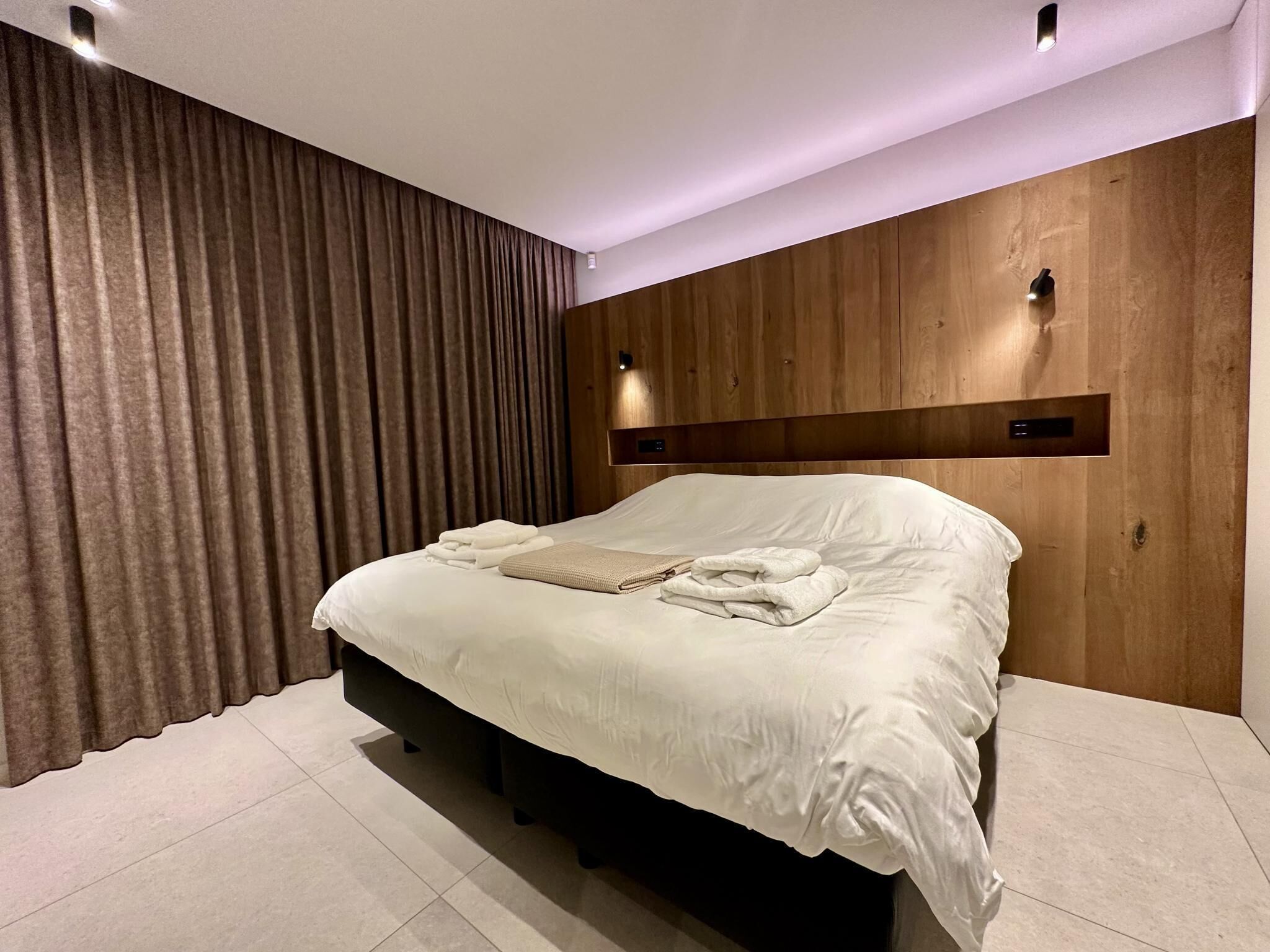 2 bedrooms, internet