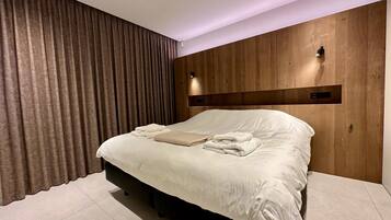 2 bedrooms, internet