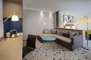 Cots/infant beds - Holiday Inn Berlin City East Side (Berlin)