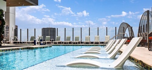 Great Resort with Modern One Bedroom in Dwtn Atlanta and close to everything!