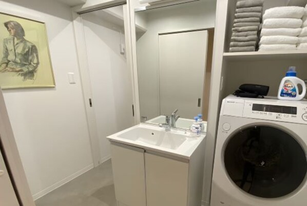 Interior - Core Royal-Vacation Rental (Kyoto)