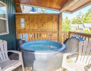 Tina de hidromasaje al aire libre