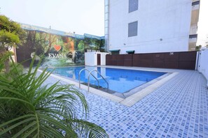 Premium Room | Pool