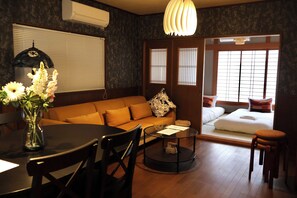 Blackout curtains, free WiFi - TabiTime Tamade Naka (Osaka)