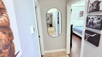 3 dormitorios, caja fuerte, tabla de planchar con plancha y wifi