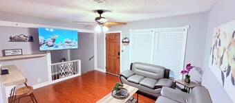 Vacation in Panther City – Steps from La Gran Plaza & Top Attractions!