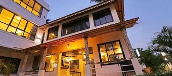 Morjim Pride Hotel with Swimming Pool near Morjim Beach