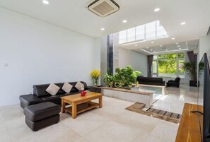 รูปภาพที่ไม่ได้จัดประเภท, 2 จาก 19, ปุ่ม
