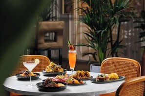 Restaurant - voco Dubai (Dubai)