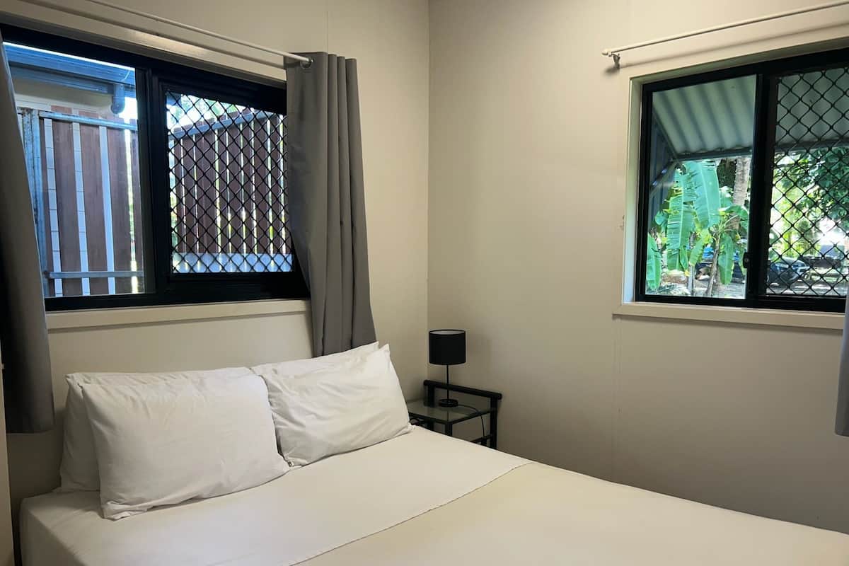 Cabane | Fer et planche Ă repasser