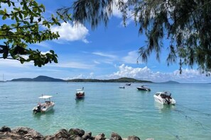 Unclassified image, 5 of 22, button - Two Bedrooms Penthouse Seaview Rawai Beach Phuket (Phuket)