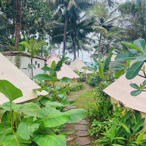 Family Room | Bathroom - Virama Gokarna (Gokarna)