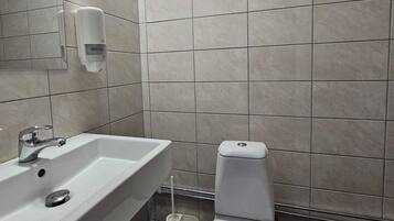 Bruser, gratis toiletartikler, håndklæder, Sæbe