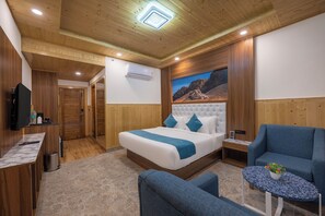Club Room, Balcony, Valley View | Wi-fi percuma, cadar katil 