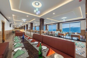 Restaurant - The Grand Welcome Hotel  (Shimla)