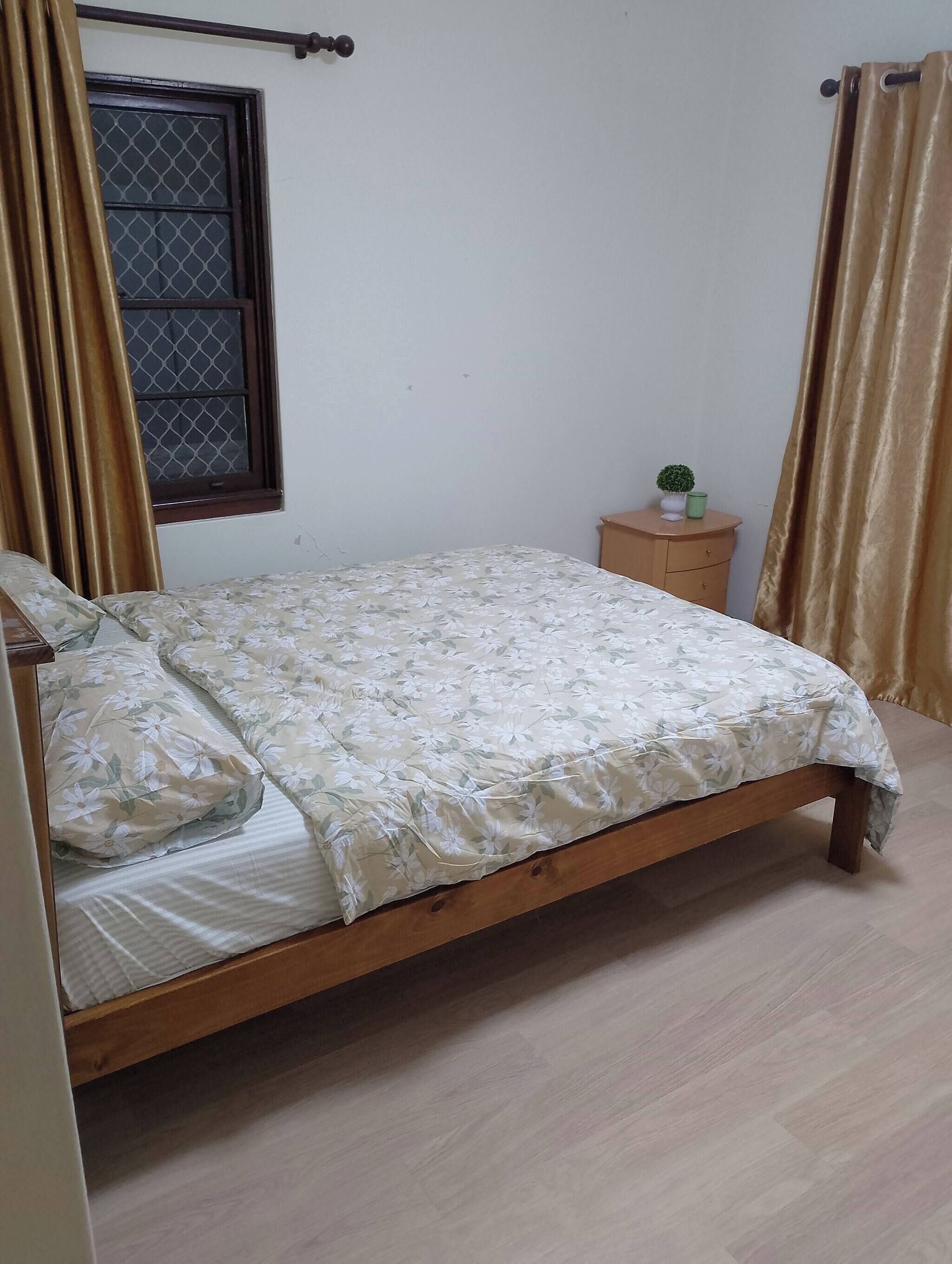 3 bedrooms, Internet