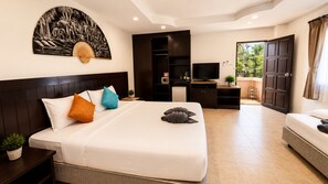 1 bedroom, internet - Charming Guest Room in Central Pa Tong, Thailand (Pa Tong)