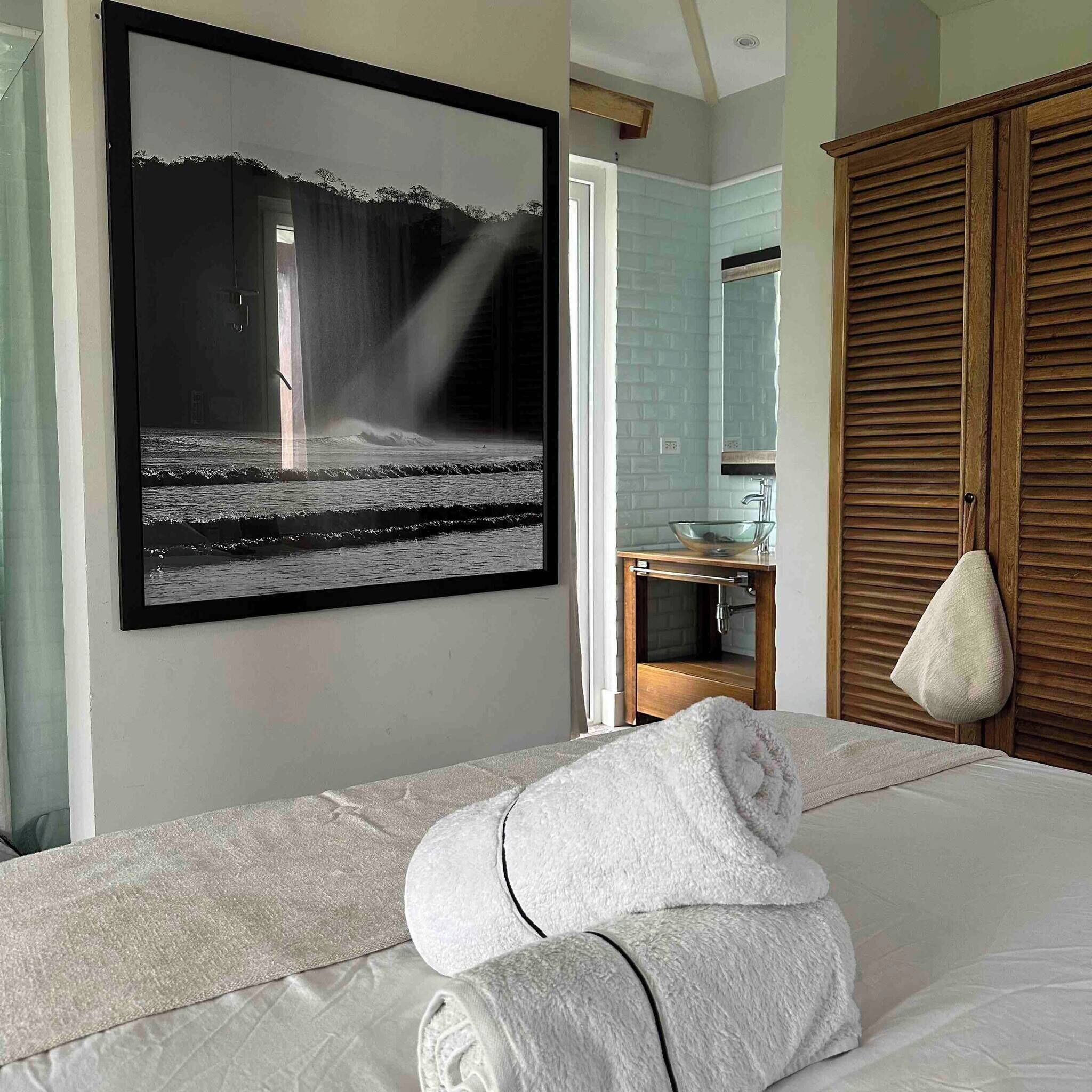 1 bedroom, iron/ironing board, internet