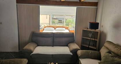 One Bedroom Apartment with Balcony and Partial Sea View - Attic (5)