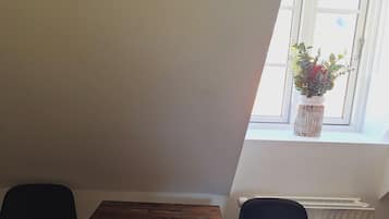 Escritorio y wifi gratis