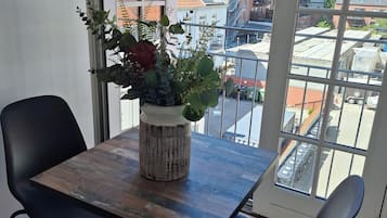 Hypo-allergenic bedding, desk, laptop workspace, free WiFi