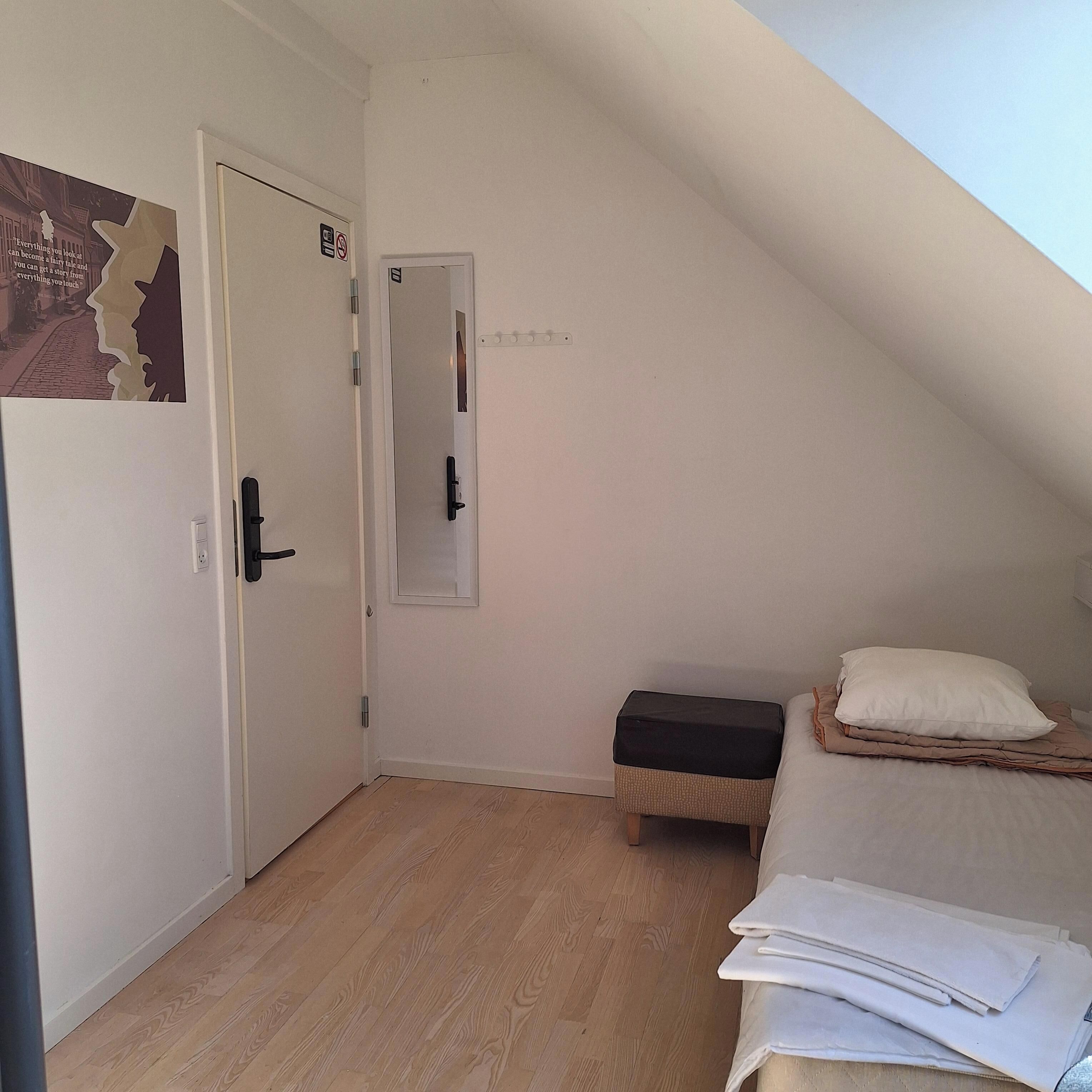 Hypo-allergenic bedding, desk, laptop workspace, free WiFi