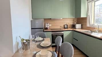 Apartment, Balkon, Stadtblick | Eigene Küche | Wasserkocher