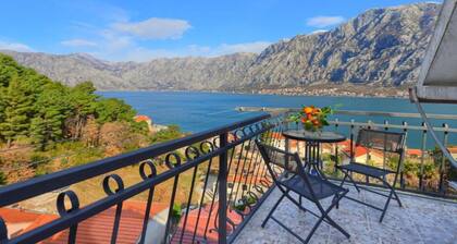 Two Bedroom Apartment With Sea View
