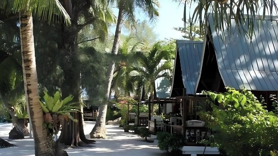 Coral View Island Resort