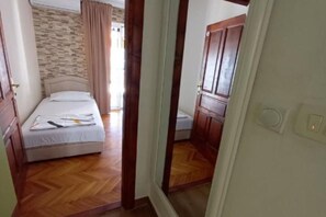 2 bedrooms, free WiFi