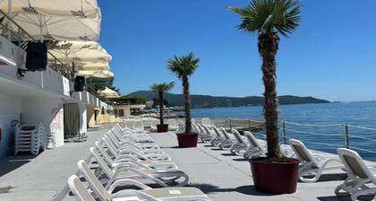 One Bedroom Apartment B