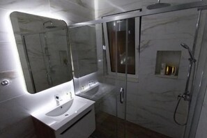 Dusche, Haartrockner